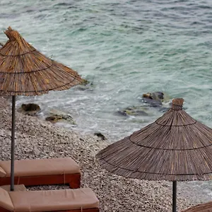 Jad Sarandë